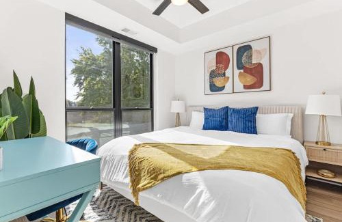 St. Anthony West Appartement | Lux 2BD Gym Rooftop Street Parking by DT UMN