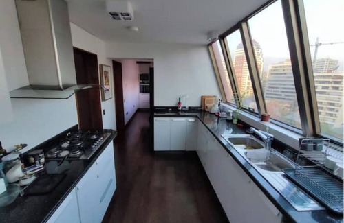 El Golf Maison | Lux 3Bedroom Gem, heart of Sanhattan by W & RITZ