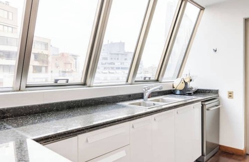 El Golf Maison | Lux 3Bedroom Gem, heart of Sanhattan by W & RITZ