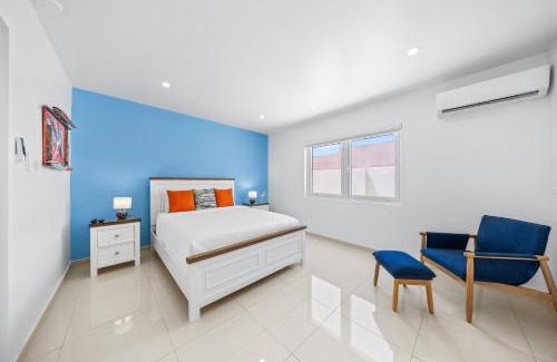 Kamay Appartement | LUX 3BR and 2BA Villa with Pool Mango Villa by Bocobay