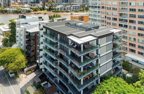 New Farm Appartement | Lux 3BR Apt