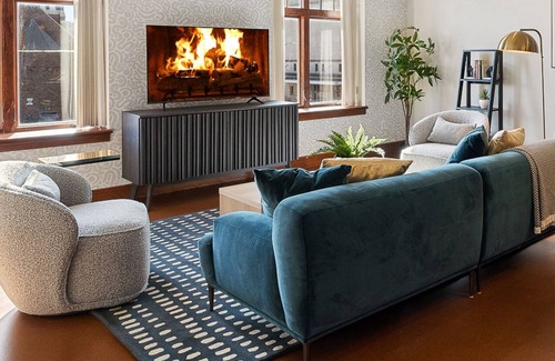 Downtown Springfield Copropriété | Lux Downtown Condo month-to-month, Walkable Fast Wi-Fi, Free Parking
