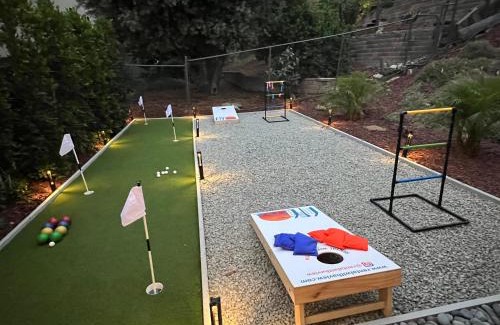 Middletown Maison | Lux Escape 2: Views Spa Games Safari Tent Golf
