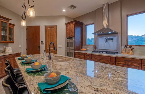 Gold Canyon Maison | LUX + Exciting Mt VIEWS: Theater, Pvt POOL & Spa, Fireplaces, Fire Pit, Mt Bikes