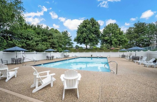 Merrimack Maison | Lux home near Rt 3/MHT/mountain/lake/ocean/Boston