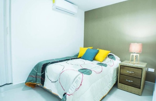 Ciudad Universitaria Appartement | Lux on Sky: Jacuzzi with a 180-degree view of the sea