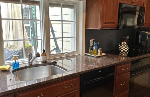 Pittsford Maison | Lux Pittsford Gem Spacious Beautiful interior