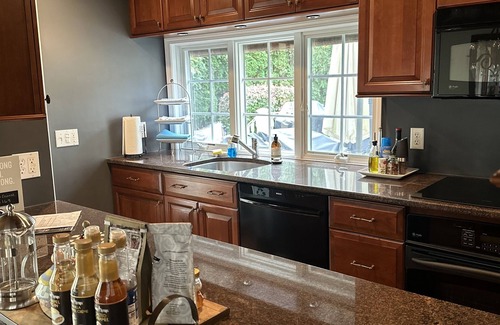 Pittsford Maison | Lux Pittsford Gem Spacious Beautiful interior