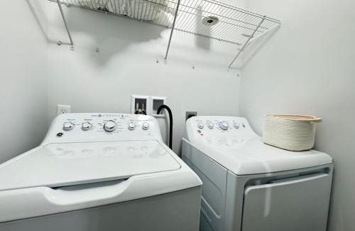 Washington Maison | LUX Spacious Townhouse 4BR in DC