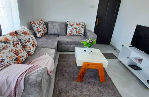 Kikowani Appartement | Lux Suites Mzizima Apartment Mombasa
