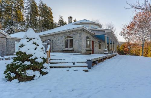 Saint John Maison | Lux Waterfront Private 4bd home