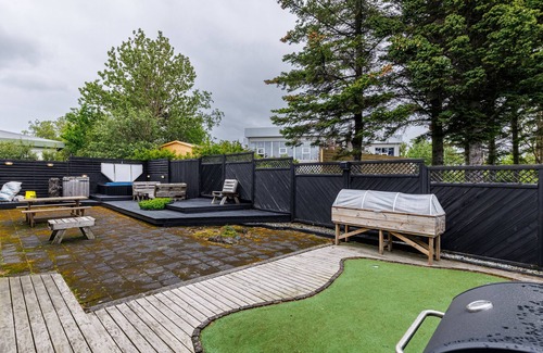 Hafnarfjordur Villa | Luxary Villa in Hafnarfjörður