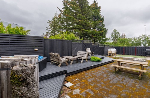 Hafnarfjordur Villa | Luxary Villa in Hafnarfjörður