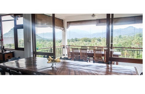 Digana Villa | Villa de luxe avec cuisinier, personnel, yoga et massothérapeutes en visite