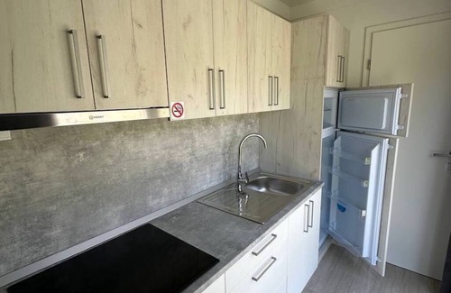 Agarn Maison | Luxcube 5 Komplette 2 Zimmer Mini Appartement Mobilhome für 2 Pers. Küche + Bad