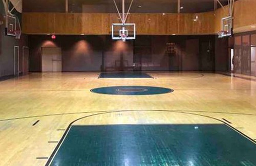 Vernon Cabine | Luxe 10 Cabine / Ski / Piscines / Tennis / Gym / Randonnée - 5 étoiles sur AIRBNB