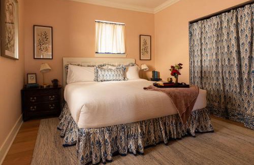 Guthrie Maison | Luxe 1920 Schoolhouse Sleeps 8 30 Min From Okc