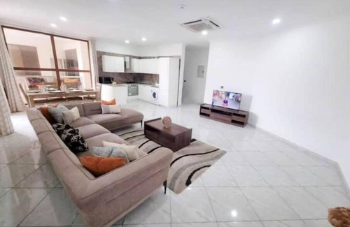 North Ridge Appartement | Luxe 2BRApt Ringway/Gym/Pool/Restaurant/near Airpt