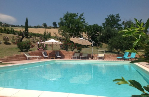 Montebello di Bertona Maison | Appartement de luxe avec piscine dans le parc national du Gran Sasso