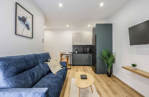 Las Acacias Appartement | Luxe Apartments Madrid Rio by Rentitup