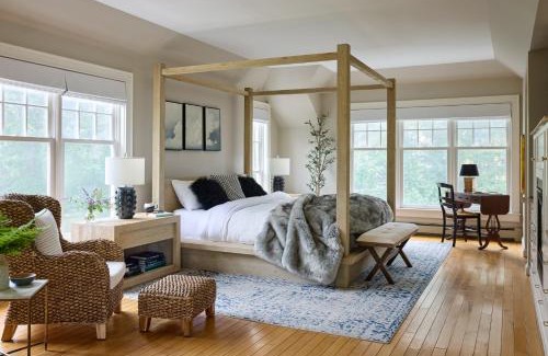 Cape Neddick Maison | Luxe Coastal Estate Tennis, Beach, Firepit, View