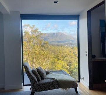 Mount Nelson Appartement | Luxe Hobart Villa - Boxwood