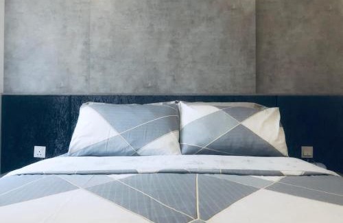 Shah Alam Maison | Luxe Homes at i-City - WiFi TV Box & 1 Carpark
