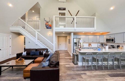 Cranmore Birches Appartement | Luxe Mountain Home | River, Cranmore and Downtown!