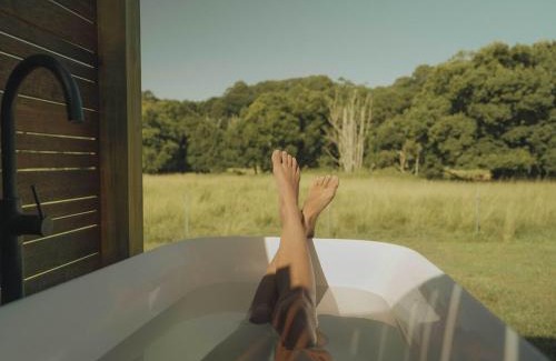 Mullumbimby Maison | Luxe nature escape - outdoor bath - Byronshire