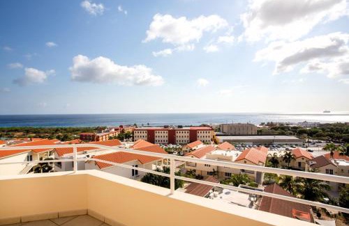 Piscadera Appartement | Luxe Penthouse Royal Palm