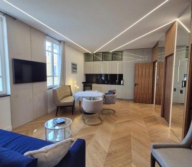 Cap d'Ail Appartement | LUXE-POLE Appartement à 100m de Monaco