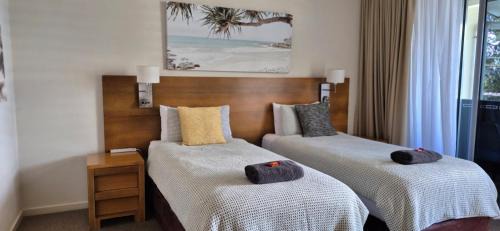 Urangan Appartement | Luxe Resort Units Urangan Esp Hervey Bay Marina Ocean Views Pool