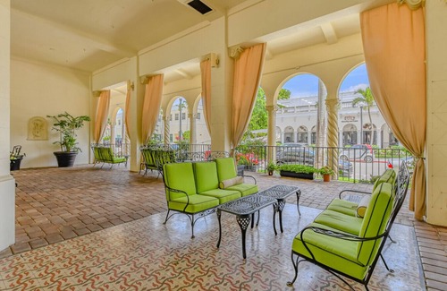 Palm Beach - West Palm Beach Appartement | Luxe Retreat w/Private Terrace