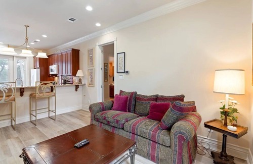 North San Antonio - SAT Maison | Luxe San Antonio Casita with Pool Near River Walk!