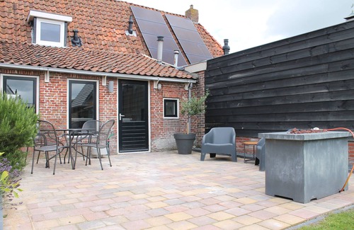 Paesens-Moddergat Maison | Luxe Schipperswoning met Sauna & Hottub