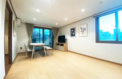 Seogyo-dong Appartement | Luxe & Suite Room