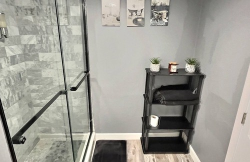 Canton Maison | Luxe Suite