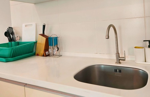 Bukit Indah Appartement | Luxe Suites at Skyloft