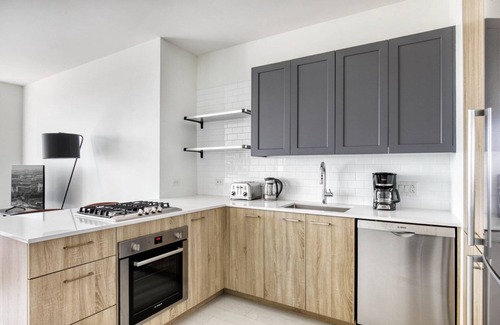 West Loop Appartement | Luxe West Loop Studio w/ Gym, Pool, Coworking, walk to UIC, by Blueground