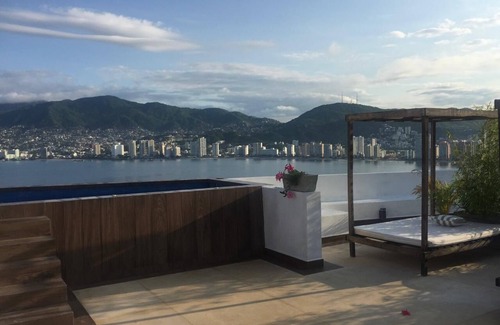 Playa Guitarron Maison | LUXO Villa Acapulco Zona Brisas Guitarrón