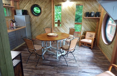 Prat Cabine | Luxueuse et très insolite cabane perchée !