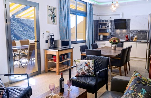 La Calera Appartement | Deluxe Suite 70 m2, 2-3 personnes, vue merveilleuse, grande terrace