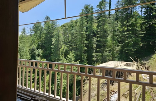 Shimla Appartement | Luxuries 1 BHK Appartment With Scenic Views