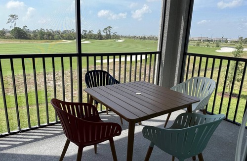 Venice Copropriété | Luxurious 2/bed, 2/bath condo in beautiful golf community