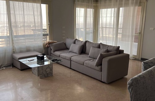 Bulaq ad Dakrur Appartement | Luxurious 3 bdrm Appt in elite prestigious NG compound viewing Guiza Pyramids