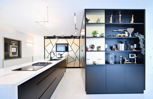 Tel Aviv Appartement | Luxurious 3BR Penthouse with Mamad by HolyGuest