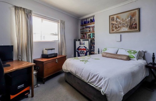 Durbanville Maison | Luxurious 4 bedroom good for family getaway.