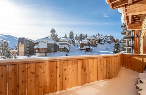 Avoriaz Maison | Luxueux appartement de 6 pièces avec piscine, spa et accès direct aux pistes, Morzine