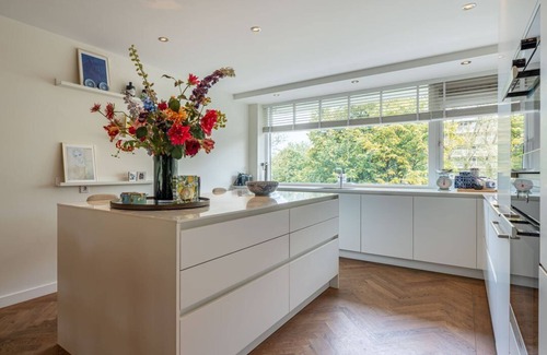 Amsterdam South Appartement | Luxurious and bright 4-room apartment