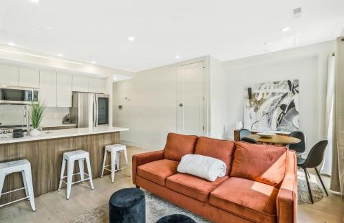 Petworth Appartement | Luxurious and stylish 2 bedroom 2 bathroom suite